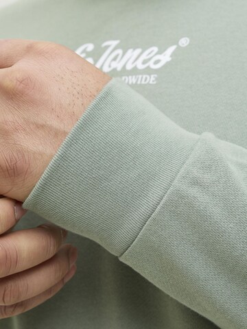 Jack & Jones Plus Sweatshirt 'JJBeau' in Green