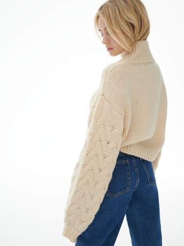 LENI KLUM x ABOUT YOU Pullover 'Naomi' i beige