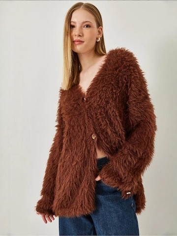 Bianco Lucci Gebreid vest in Bruin: voorkant