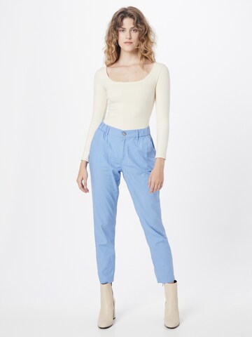 Loosefit Pantaloni chino di s.Oliver in blu