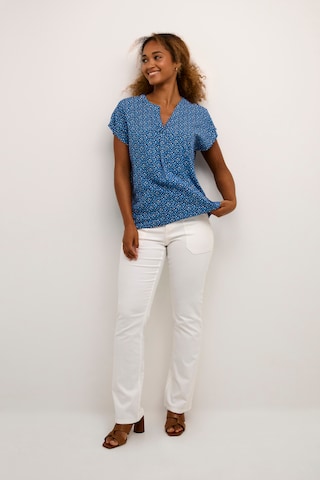 Cream Blouse 'Tiah' in Blue