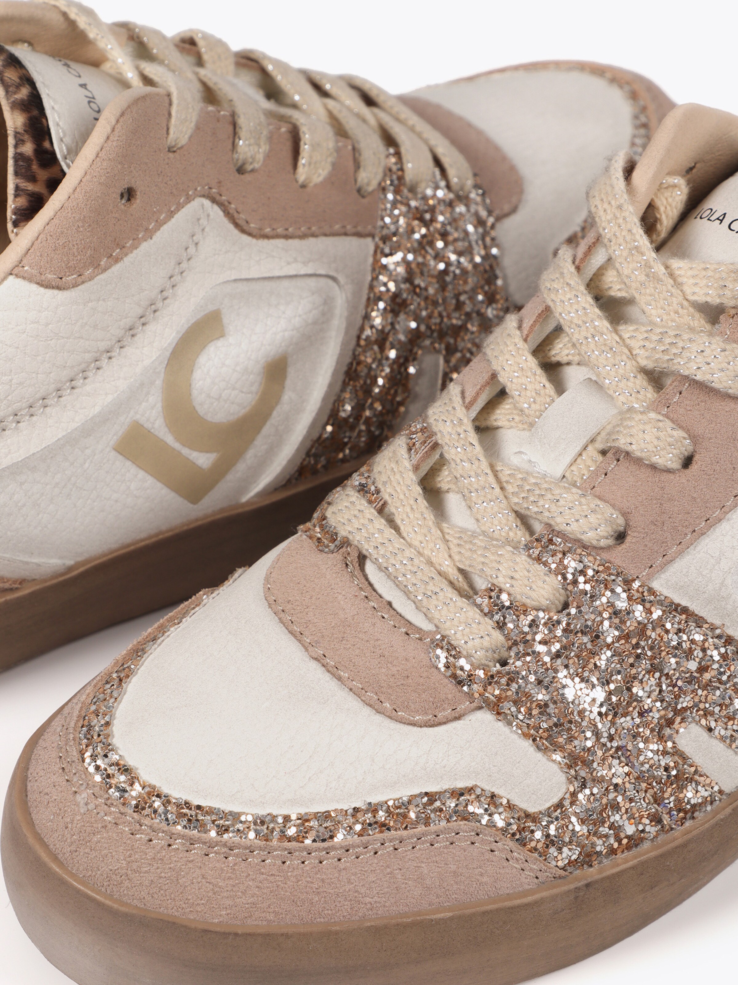 Lola Casademunt Tenisky – bronzová