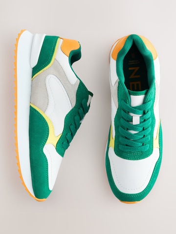 Next Sneakers laag in Groen