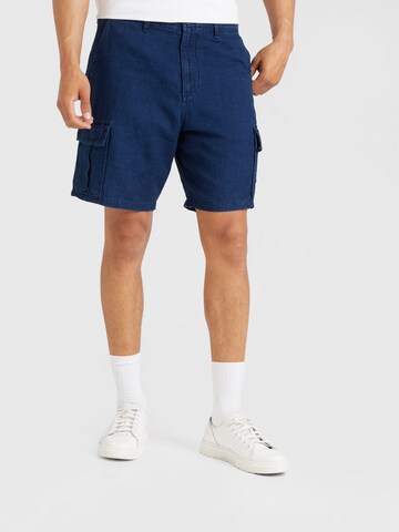 GAP Regular Cargo Pants in Blue: front