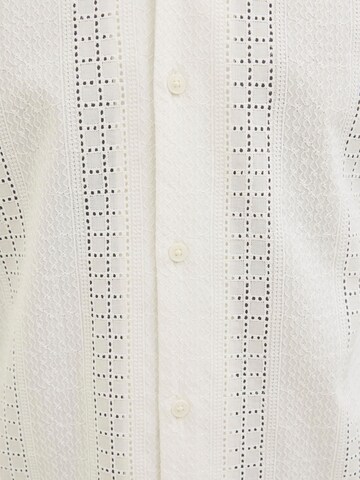 Fit confort Chemise JACK & JONES en blanc