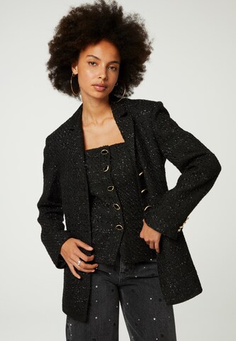 Fabienne Chapot Blazer in Black: front