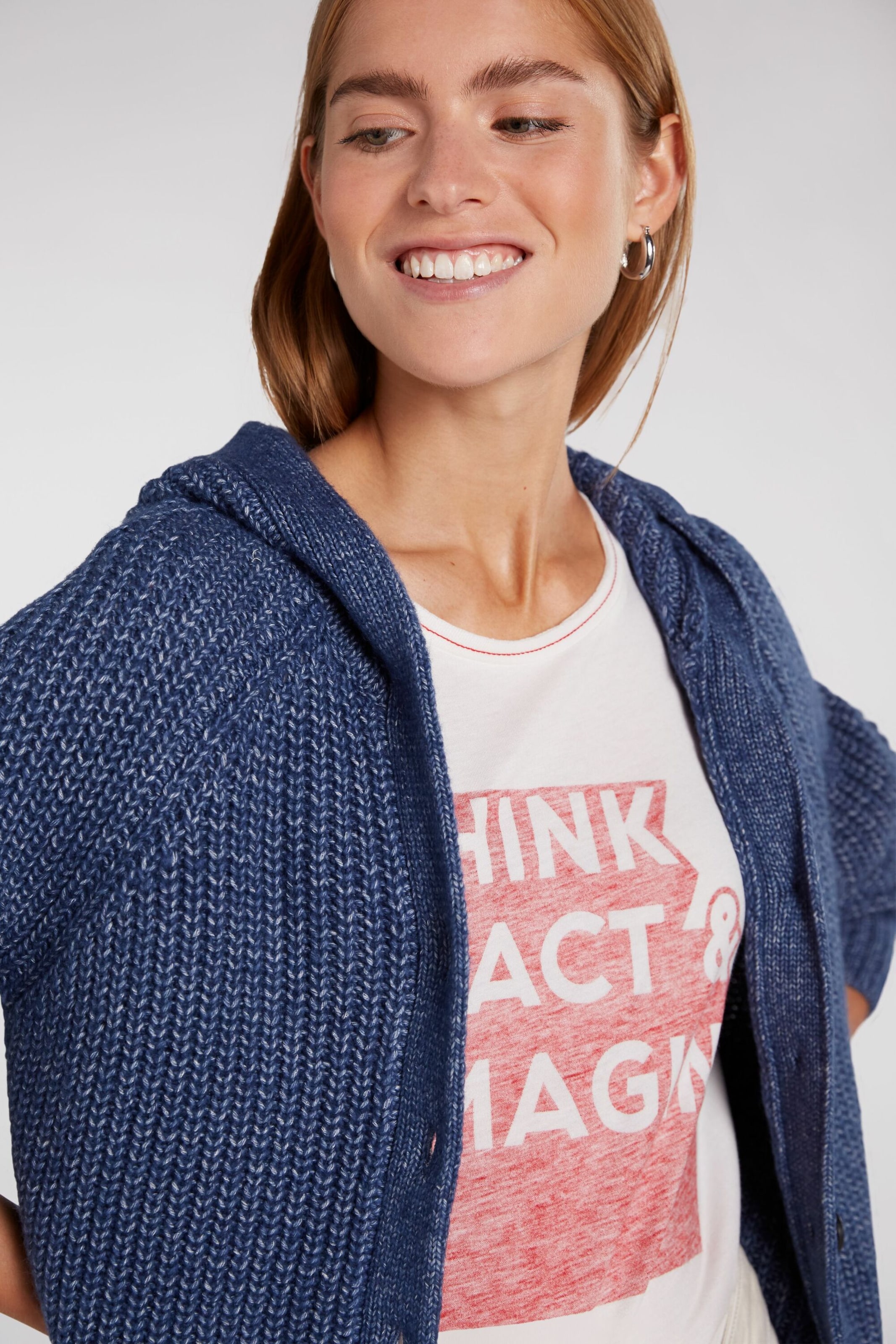 Frauen Pullover & Strick OUI Strickjacke in Blau - GA21484 Frauen Pullover & Strick OUI Strickjacke in Blau - GA21484