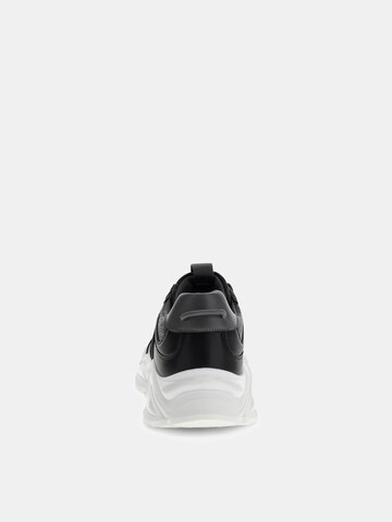 GUESS Sneakers 'Belluno' in Black