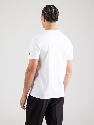 Tricou de la Lyle & Scott pe alb
