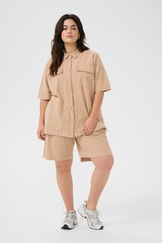 KAFFE CURVE - Blusa 'KCNana Liah' em bege