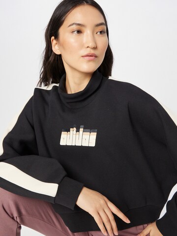 ADIDAS ORIGINALS Sweatshirt 'Ski Chic' in Schwarz