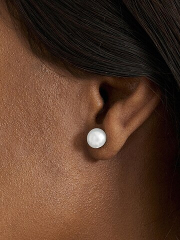 Orecchini 'Essential' di Luxenter in bianco