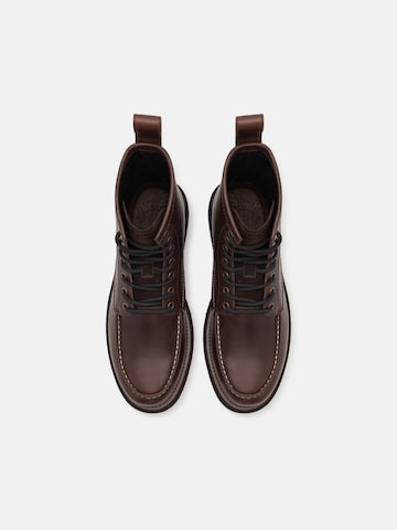 VAGABOND SHOEMAKERS Fűzős csizma 'JAY' - barna