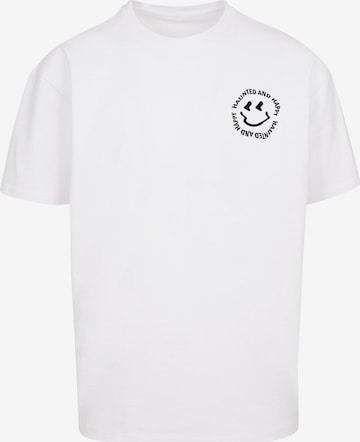 Merchcode T-Shirt 'Halloween - Haunted and Happy' in Weiß: Vorderseite