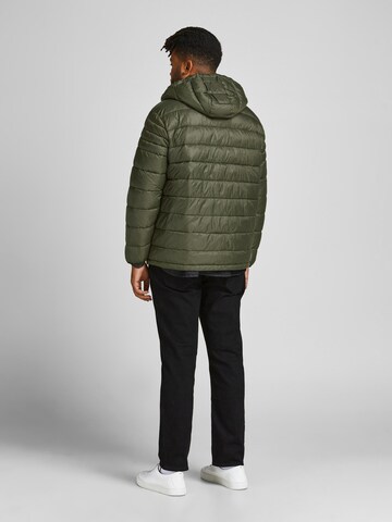 Veste mi-saison 'Ace' Jack & Jones Plus en vert