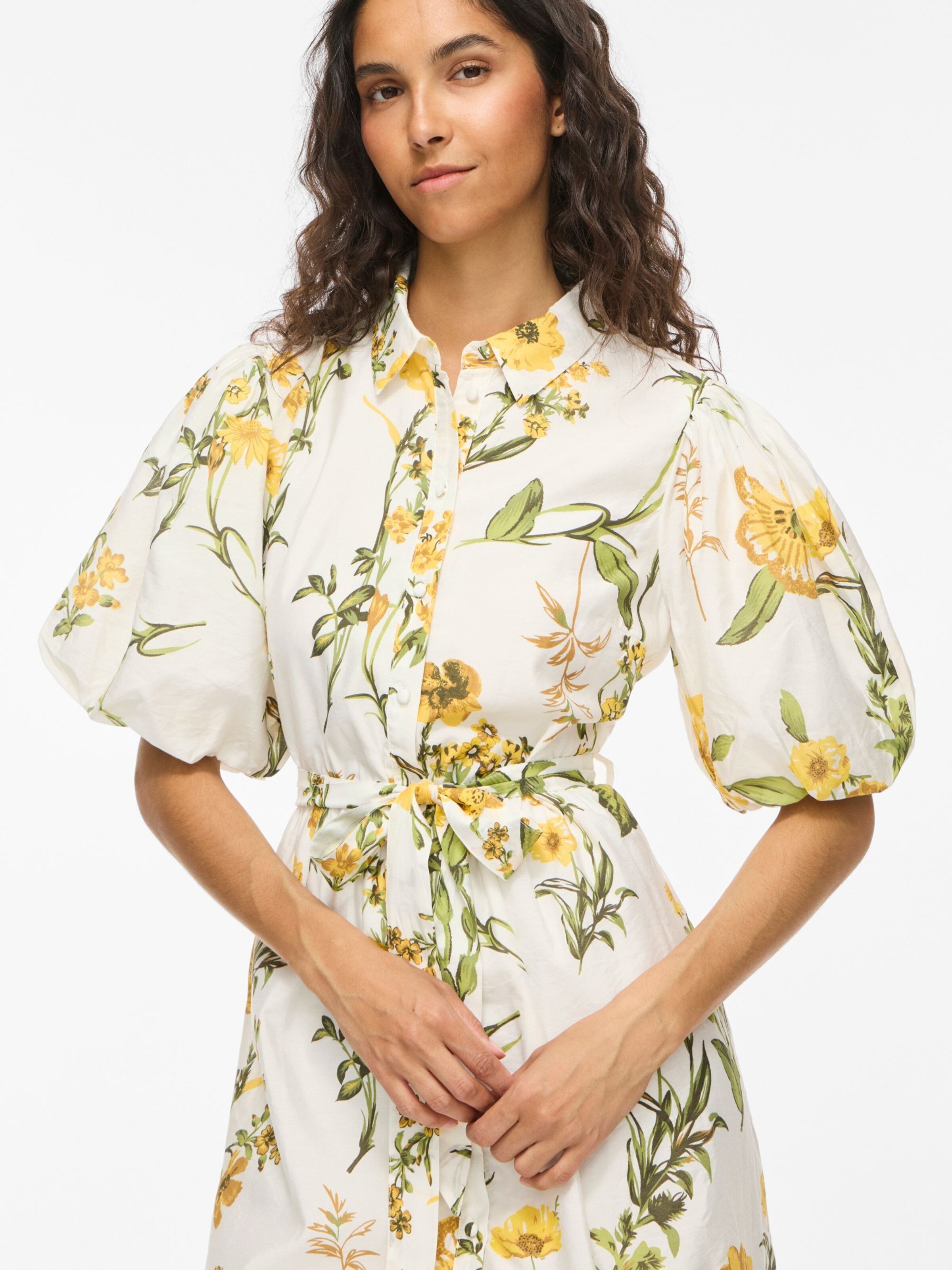 Robe VILA en blanc