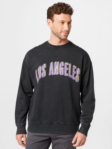 Redefined Rebel Sweatshirt in Black: front