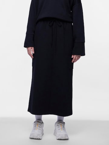 PIECES Skirt 'MAKENNA' in Black: front