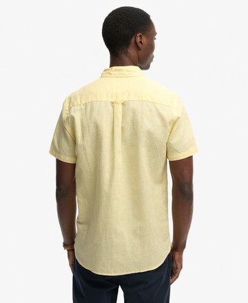 Fit confort Chemise Superdry & Co en jaune