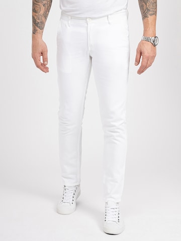 Rock Creek Regular Chino Pants in White: front