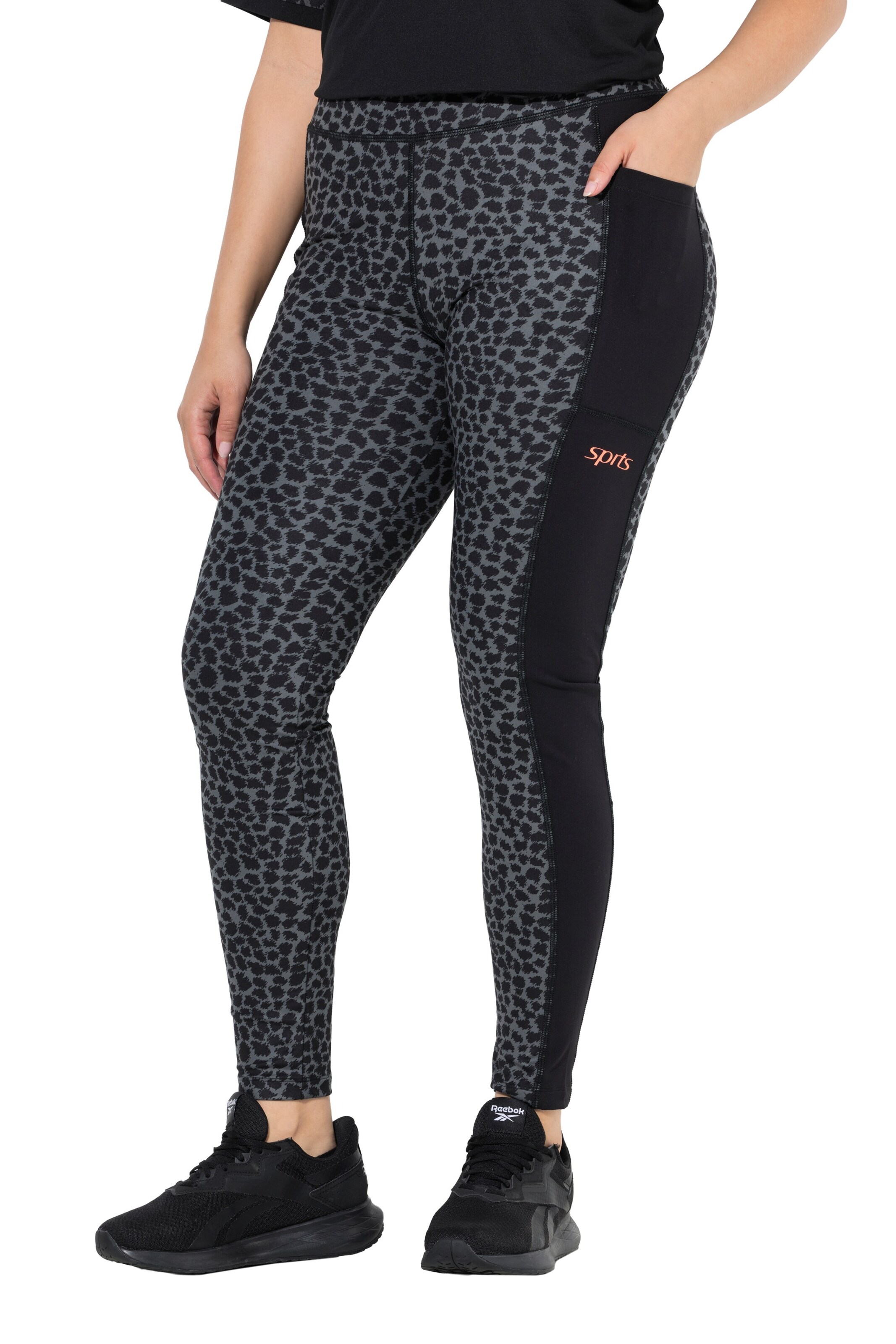 Ulla Popken Skinny Leggings in Black: front