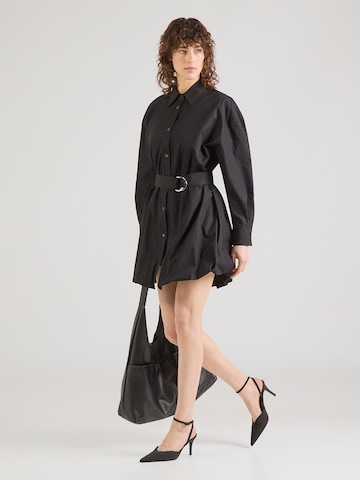 HUGO Puseromekko 'Kumira' värissä musta: etupuoli