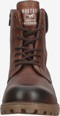 MUSTANG Veterboots in Bruin