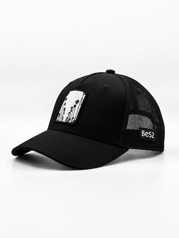 Be52 Cap 'Palifornia' in Black: front