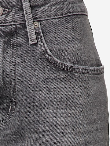 Coupe slim Jean Superdry en gris