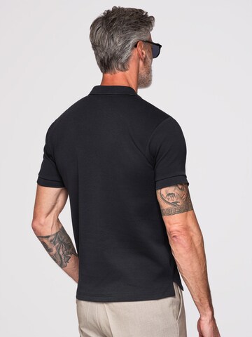 Maglietta di Ombre in nero