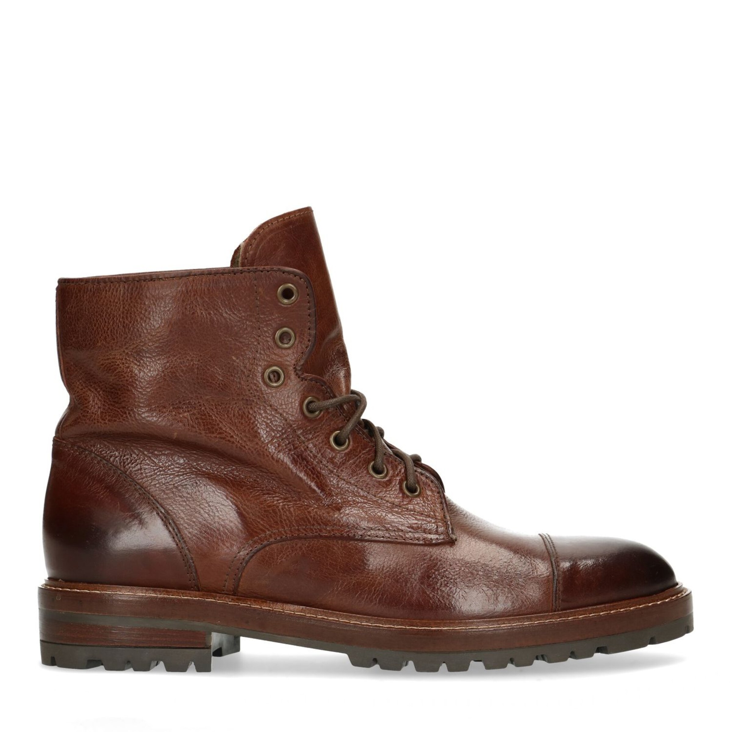 MANFIELD Lace-Up Boots in Brown