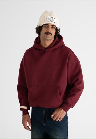 Prohibited Sweatshirt 'Legacy' in Rood: voorkant