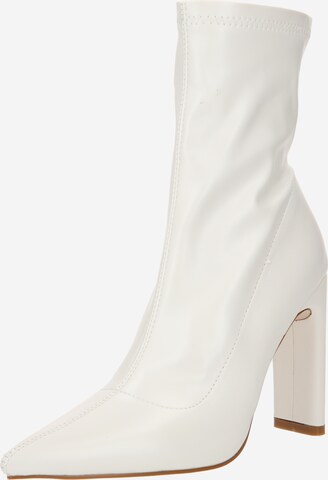 Raid Bootie 'CHHAYA' in White: front