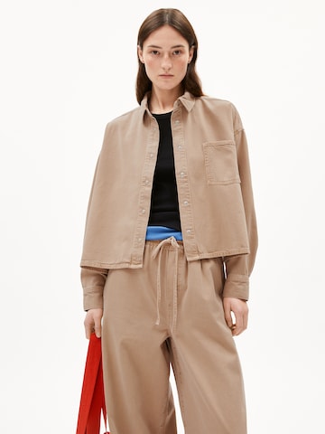 ARMEDANGELS Blouse in Brown: front