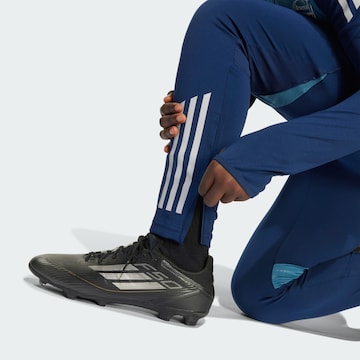 Effilé Pantalon de sport 'FC Arsenal London' ADIDAS PERFORMANCE en bleu