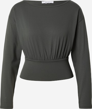 žalia ABOUT YOU Marškinėliai 'Elora': priekis