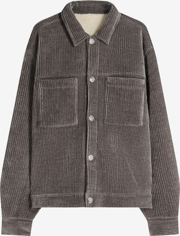 BershkaPrijelazna jakna - siva boja: prednji dio