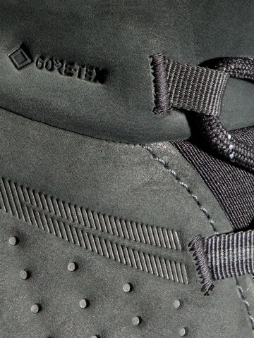 MAMMUT Boots 'Nova IV Mid' in Schwarz