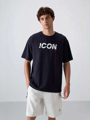 Tommy Life Shirt in Blue: front
