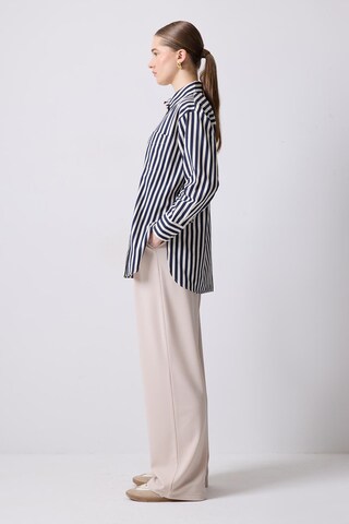 Touche Prive Blouse in Blue