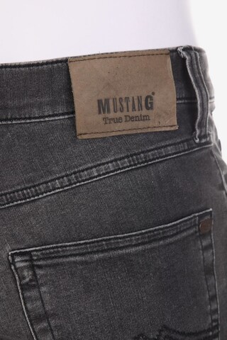 MUSTANG Jeans in 33 in Grey