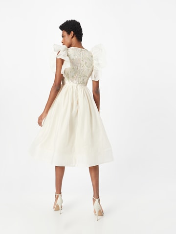 True Decadence فستان للمناسبات بلون أبيض