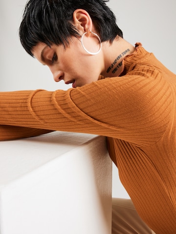 JDY Shirt 'FRANSISKA' in Braun