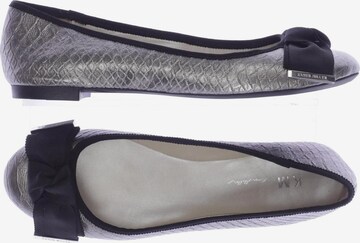 Karen Millen Flats & Loafers in 37 in Silver: front