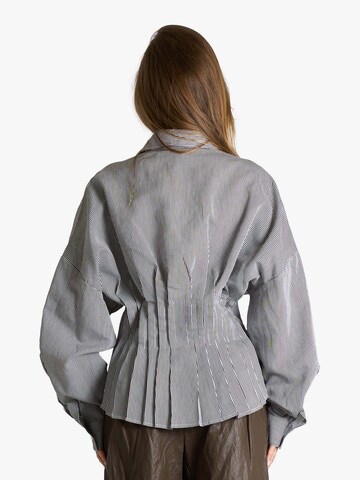 HAVE ONE Shirt in Beige