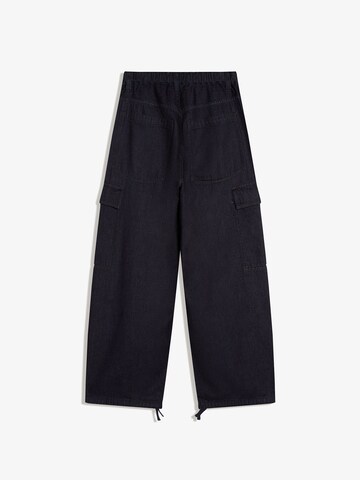 Bershka Baggy Cargofarkut värissä sininen