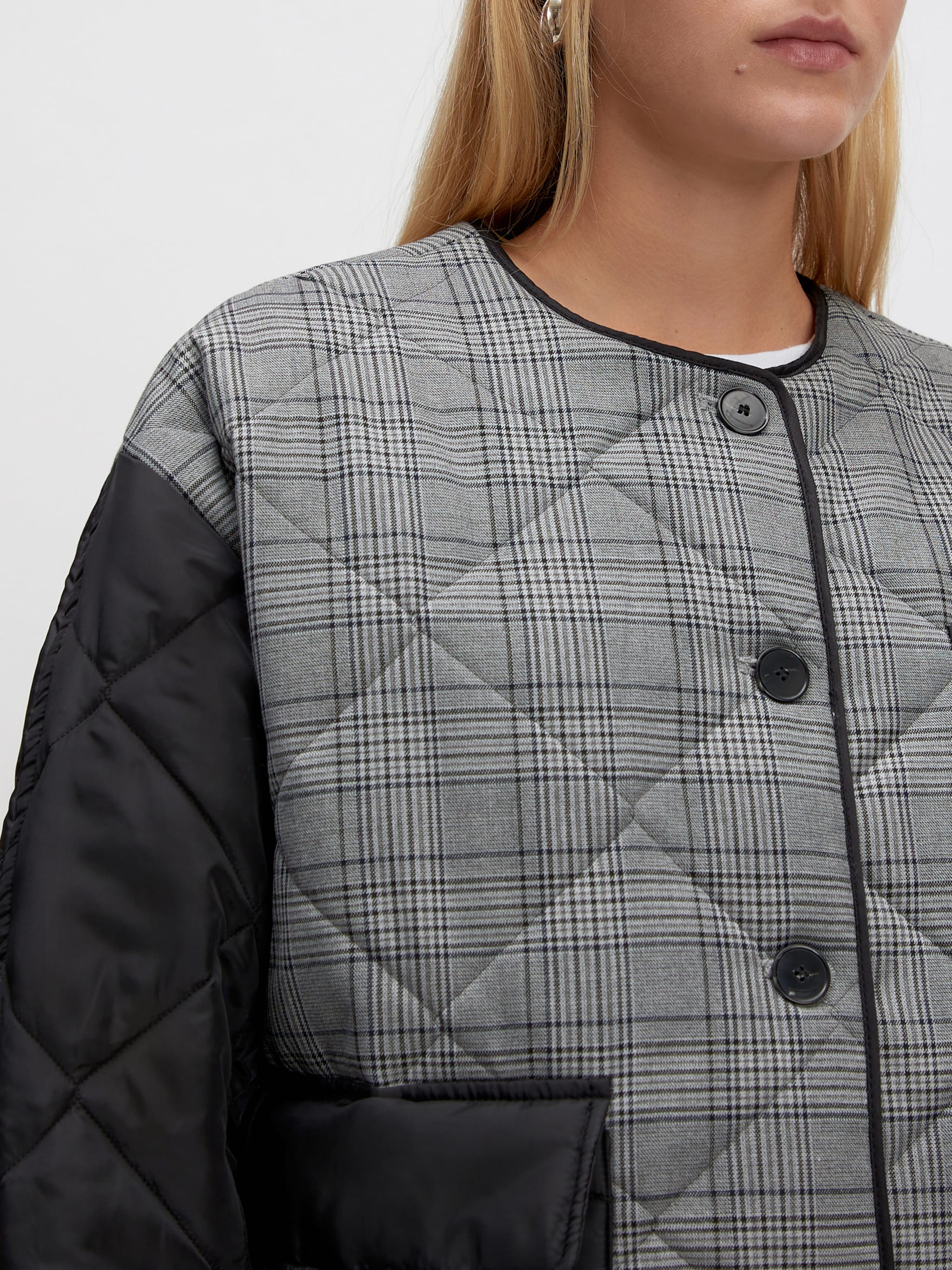 EDITED Produkte Jacke 'Nalu' grau