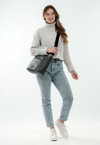 Suri Frey Crossbody Bag 'Baggy' in Grey: front