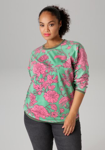 Aniston Sweatshirt in Green: front