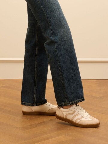 Baskets basses MANFIELD en blanc